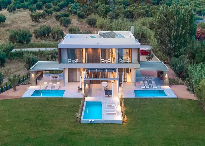 Notos فيلة نيا سكيوني